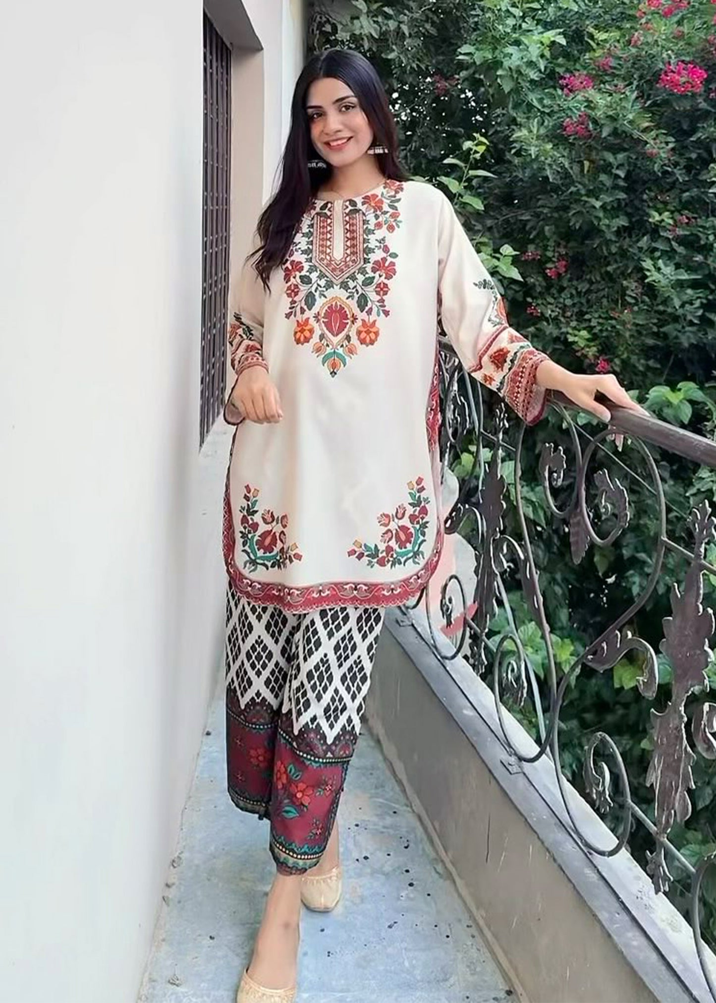 Rosé Garden Printed 2 pc