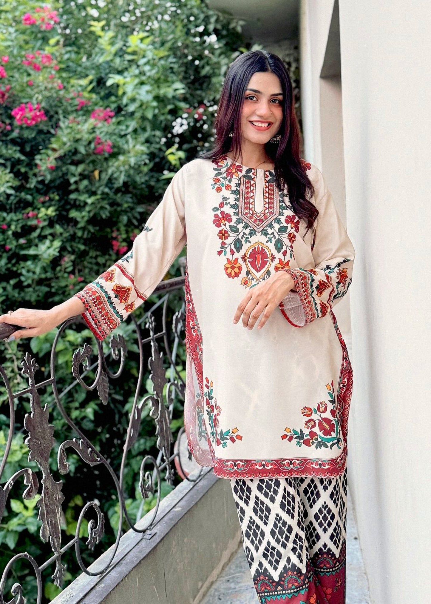 Rosé Garden Printed 2 pc